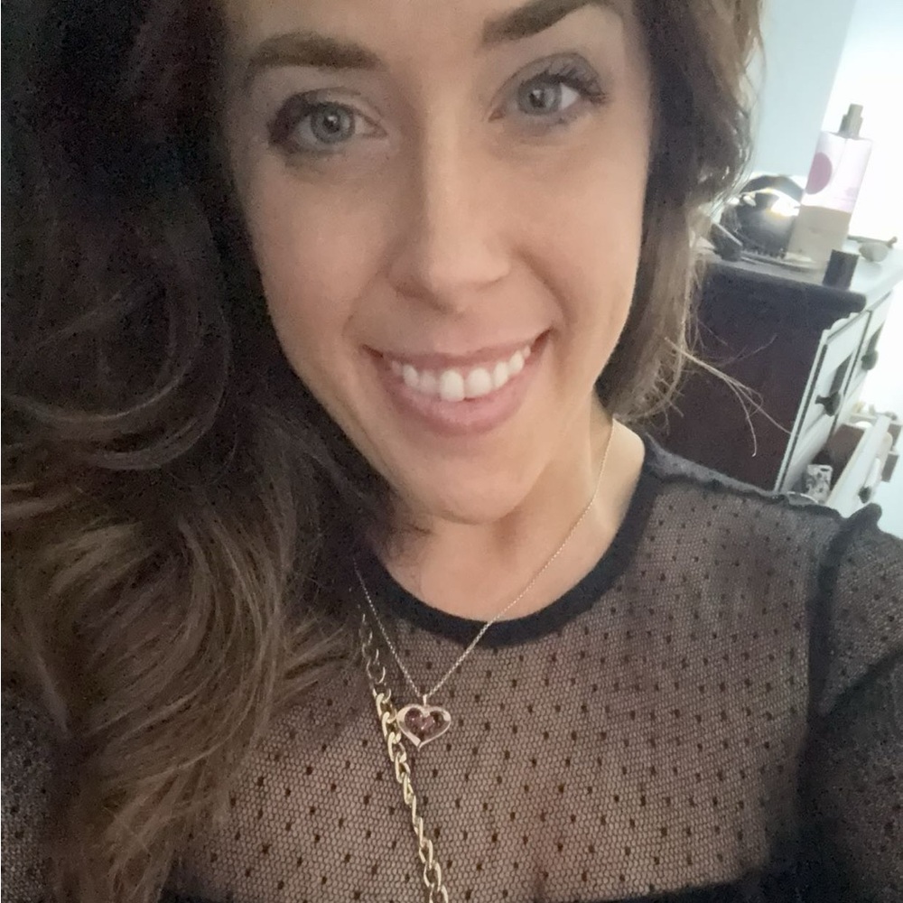 Meet your Posher, Nichole